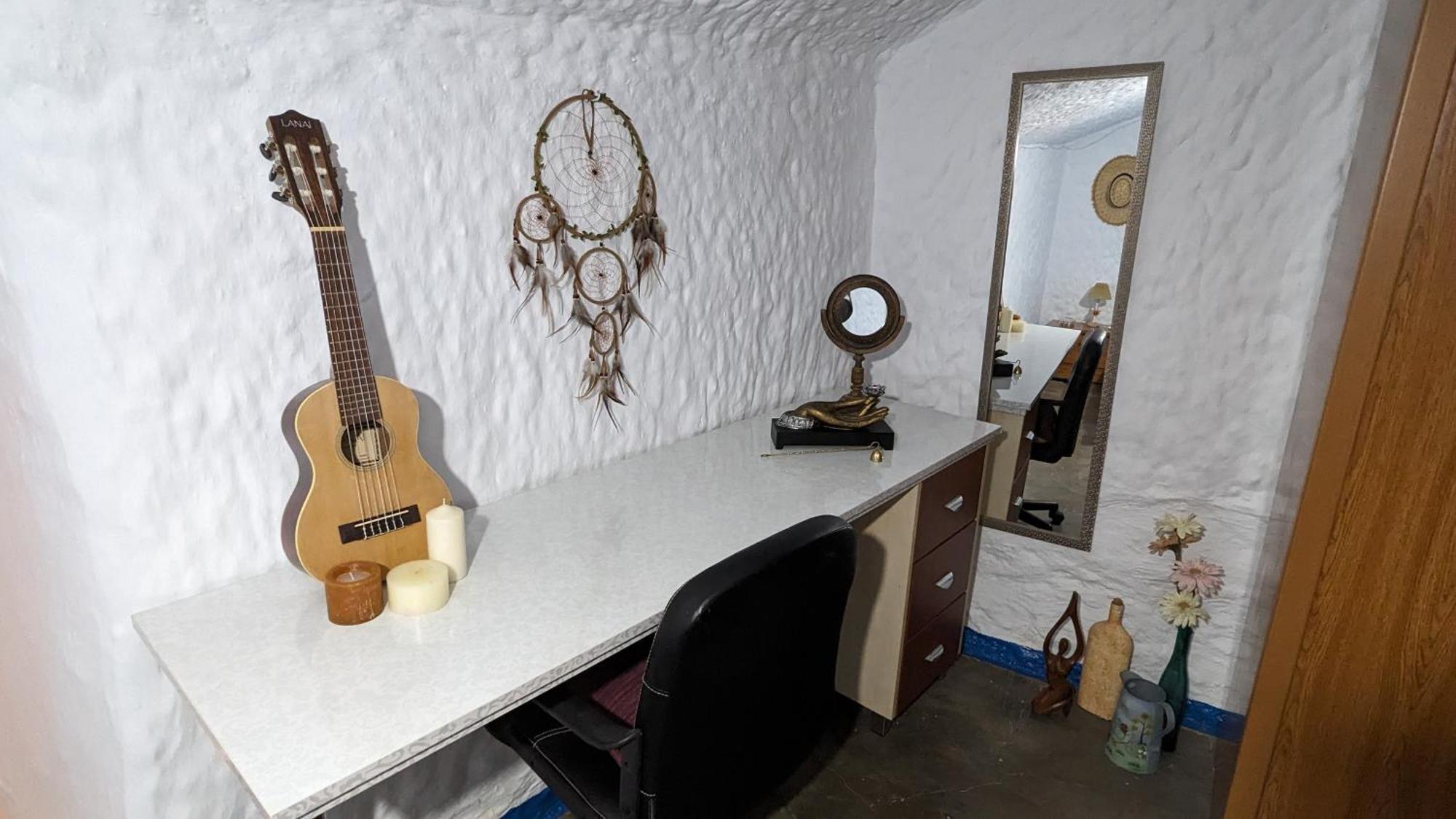 Cueva La Tita Del Pan Guest House Bacor Exterior photo